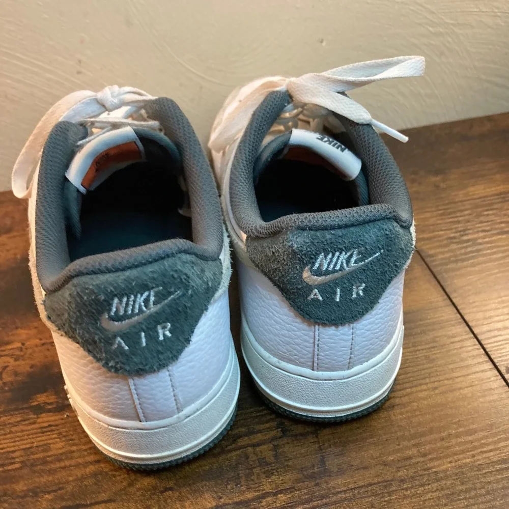 Nike Air Force 1 Low White Sea Glass Vintage Green Men 8 HF1939-100